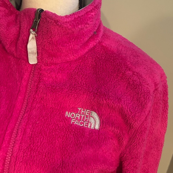 The North Face Vibrant Pink Fleece Jacket - Picture 2 of 4